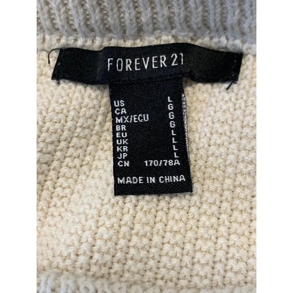 Forever 21 Cream Knit Boho  Maxi Skirt with Rosette Detail Side Slit Size Large‎